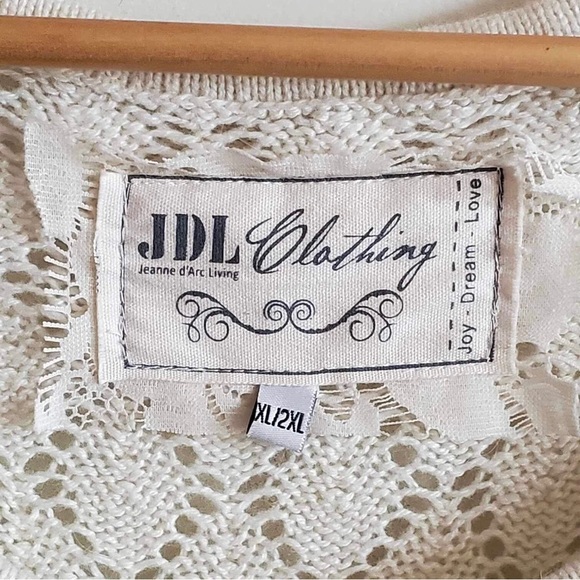 Jeanne D’Arc Living Clothing Collection JDL Hertfelt Joy Sweater - Picture 7 of 10